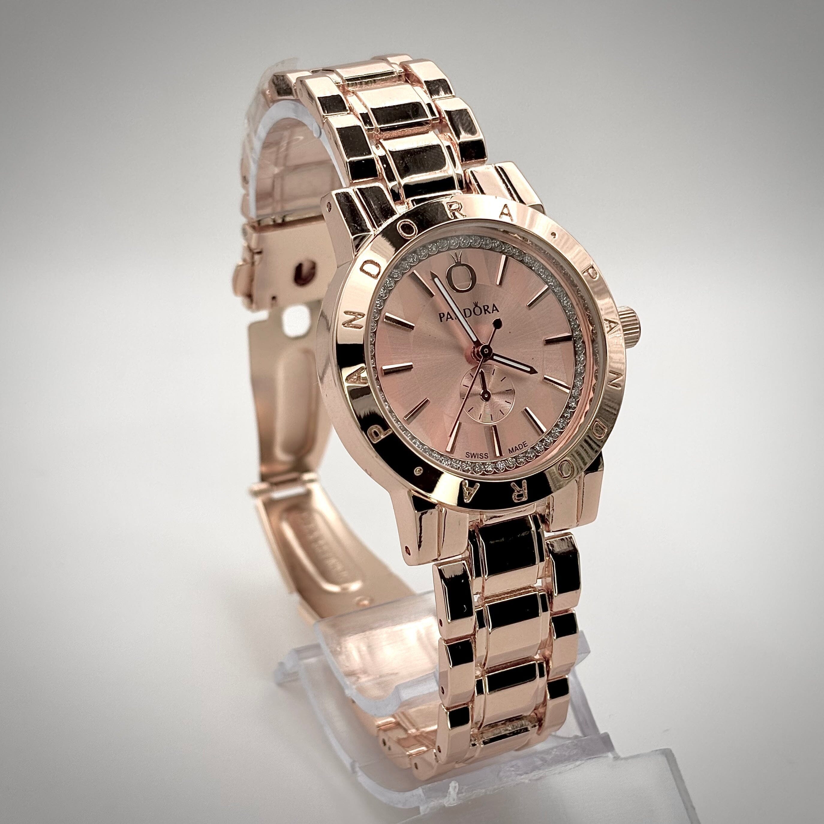 P A N D O R A Reflexions Pandora Luxvian Rose Gold