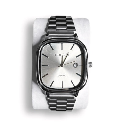 C A S I O Luxurious 36mm Watch - Water Resistant | Transferred steel Relógio CASIO Luxurious 36mm - Unissex Resistente à água | Aço Inoxidável Luxvian Silver 
