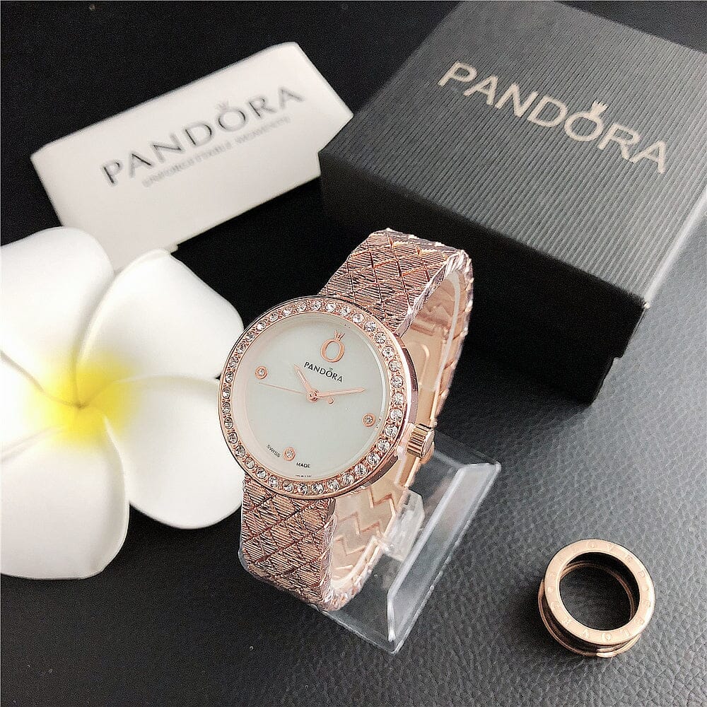 P A N D O R A Minimalist Glamour Pandora Luxvian Rose 